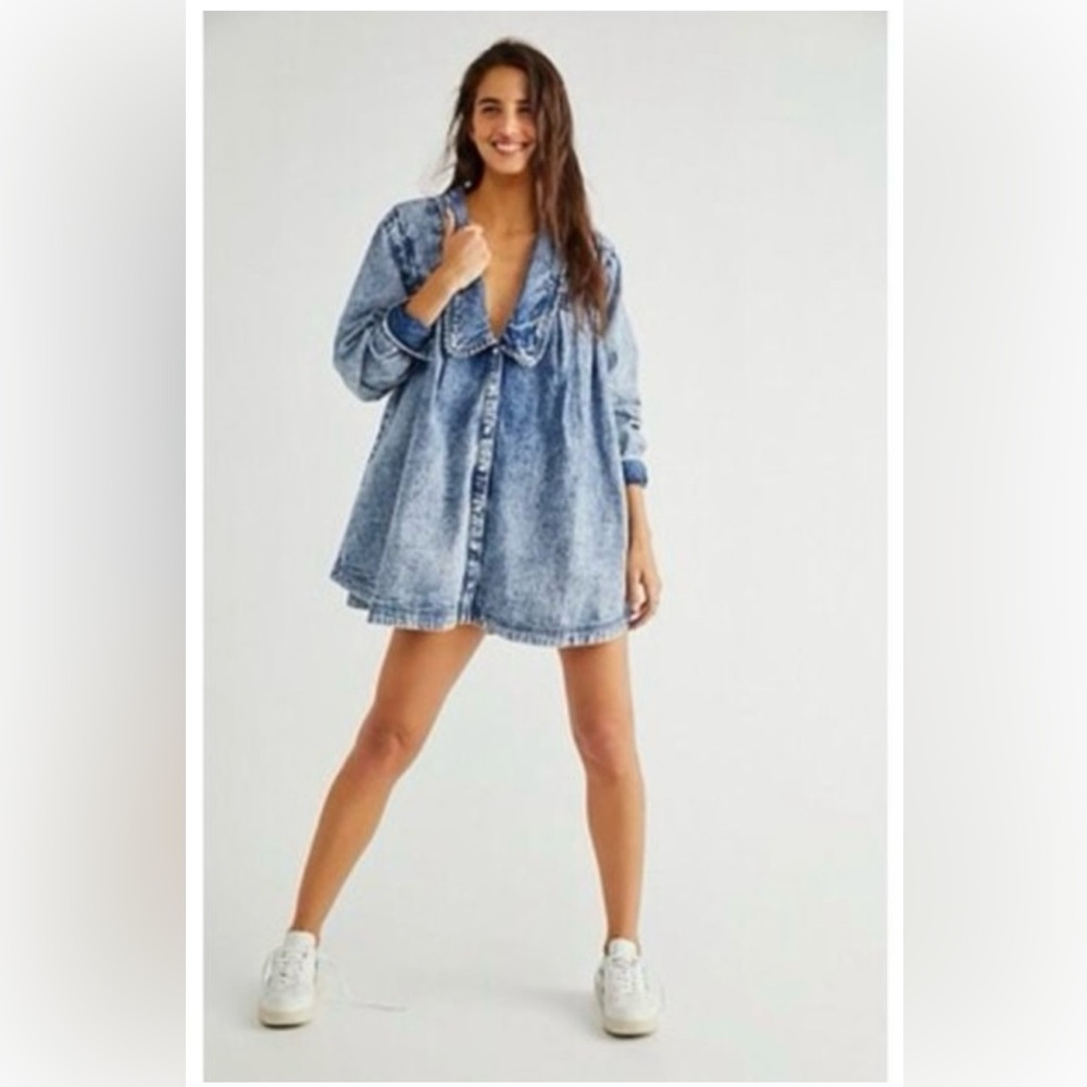 Free People Charlie denim pearl snap shirt jacket shacket mini